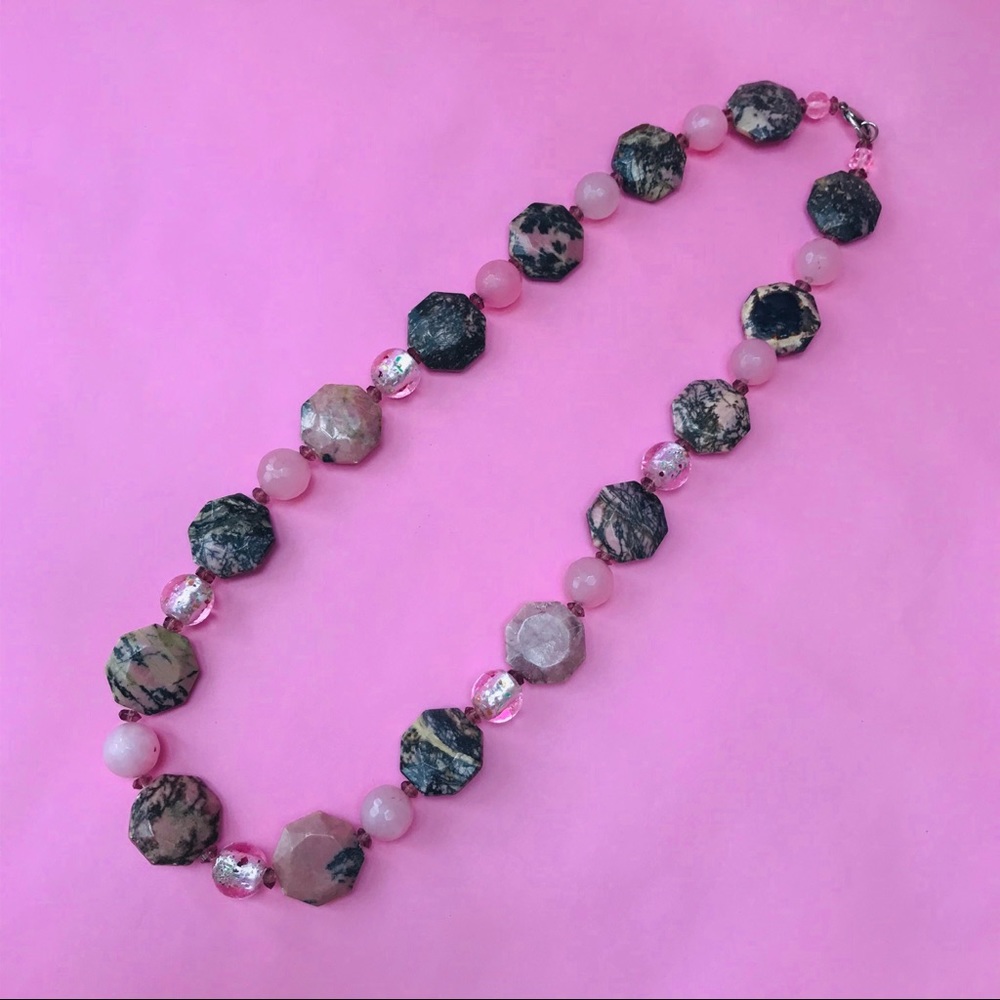 Vintage pink/gray genuine stones/glass necklace